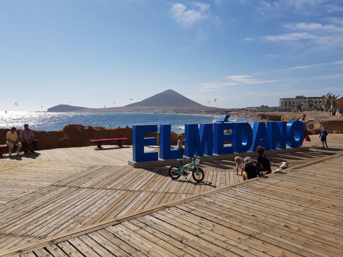 Alquilaencanarias El Medano Mirazul Plaza Roja Dış mekan fotoğraf