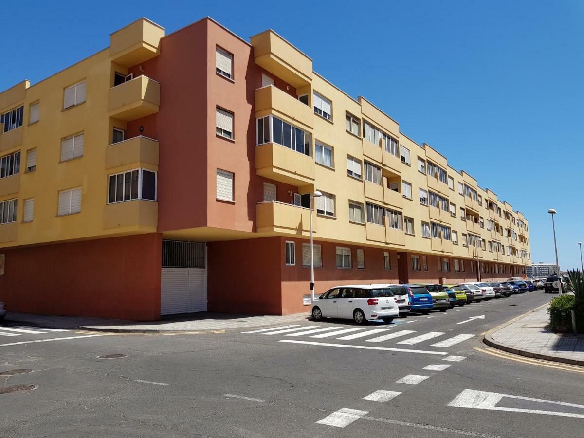 Alquilaencanarias El Medano Mirazul Plaza Roja Dış mekan fotoğraf
