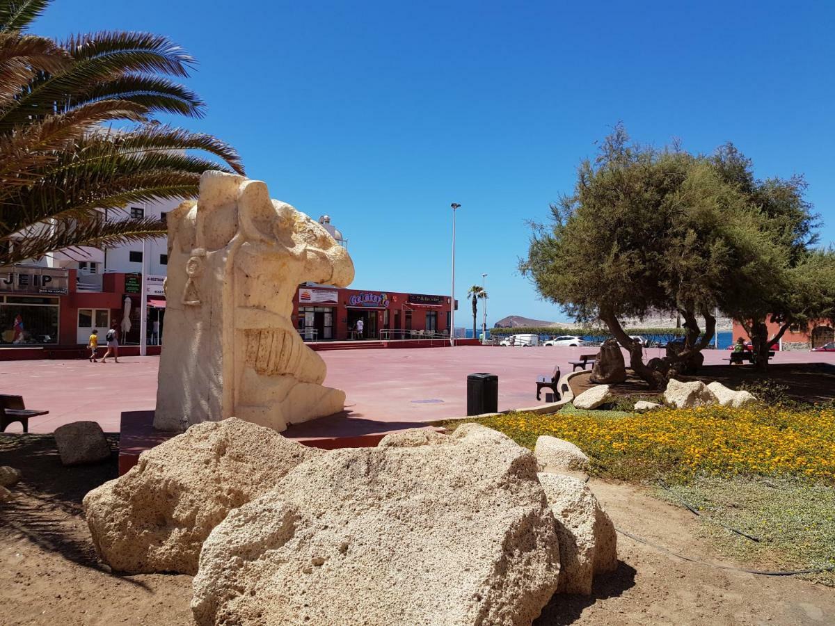 Alquilaencanarias El Medano Mirazul Plaza Roja Dış mekan fotoğraf